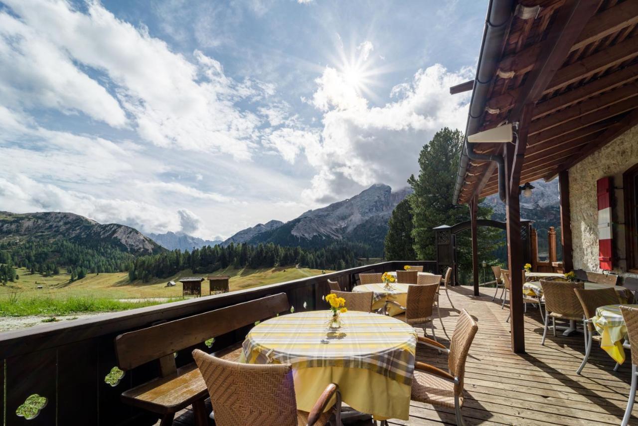 Hotel Hohe Gaisl Braies  Esterno foto