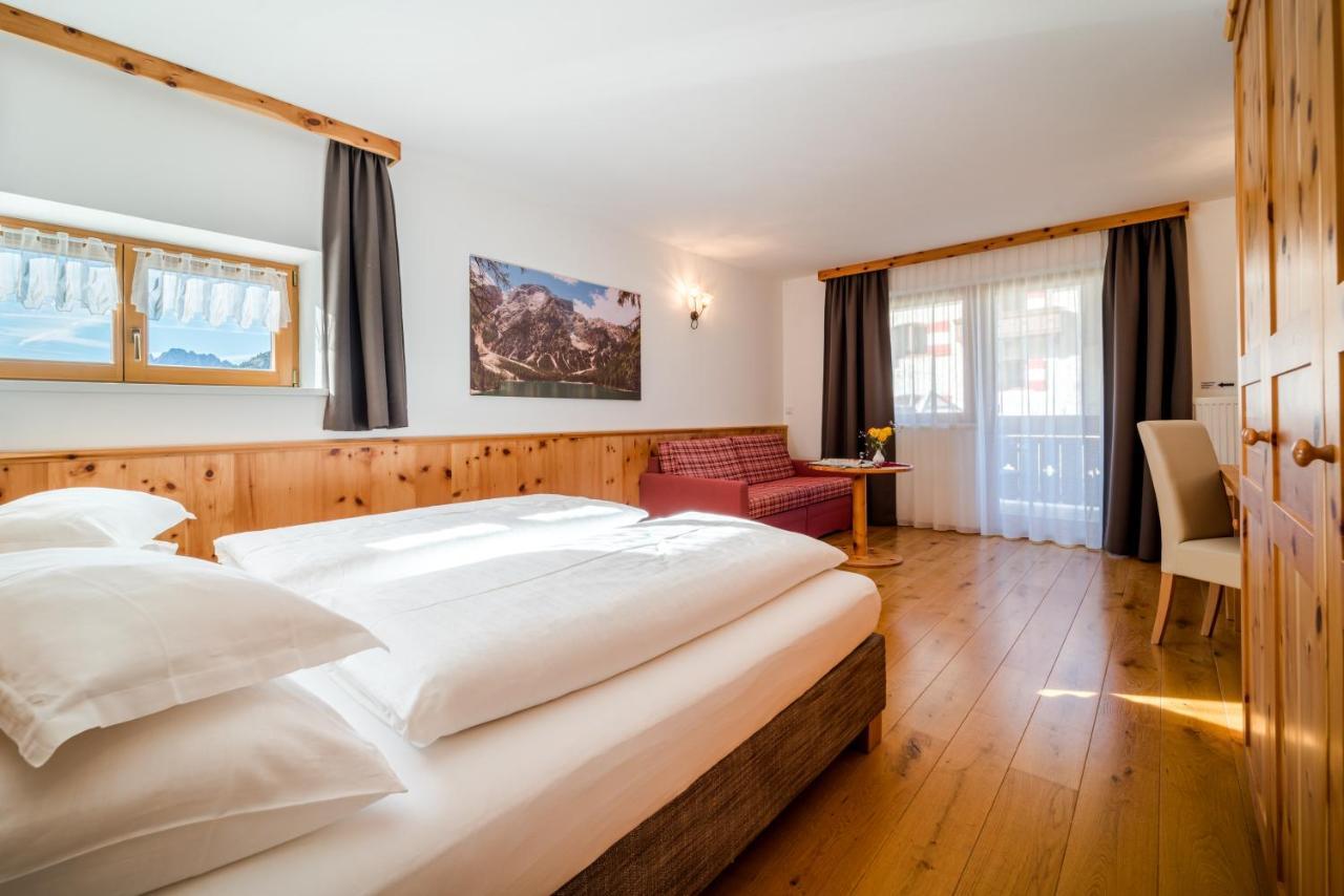 Hotel Hohe Gaisl Braies  Esterno foto